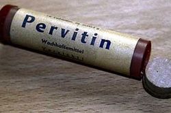 Pervitin và những người lính ma túy của Hitler