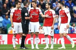 Arsenal nổi giận vì đội trưởng bỏ tập trung, đòi ra đi, gán 3 cầu thủ mua Zaha