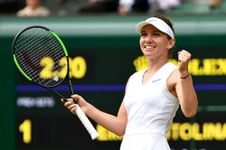 Hạ Elina Svitolina, Simona Halep đi vào lịch sử tại Wimbledon