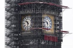 Tháp đồng hồ Big Ben đón sinh nhật lặng lẽ