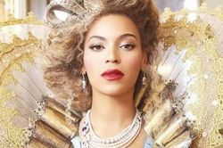 Nghe ngay bản soundtrack đầu tiên của The Lion King từ Beyoncé: Xứng đáng là một 'tuyệt phẩm núi rừng'