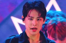 Sự cố đáng tiếc khiến Choi Byung Chan gác lại ước mơ debut và rời khỏi 'Produce X 101', Knet phản ứng ra sao?