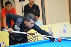 ĐKVĐ Trần Quyết Chiến thua ngay trận đầu giải Billiards Carom 3 băng quốc tế Bình Dương