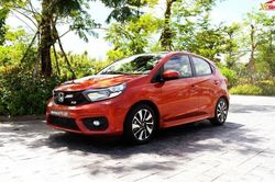 Bị chê đắt, Honda Brio vẫn bán chạy