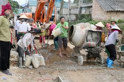 Huy động mọi nguồn lực xây dựng NTM