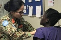 Bác sĩ Việt Nam giúp vợ Thống đốc Bang Bentiu 'mẹ tròn con vuông'