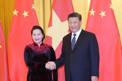 Chủ tịch Quốc hội Nguyễn Thị Kim Ngân hội kiến với các nhà lãnh đạo Trung Quốc