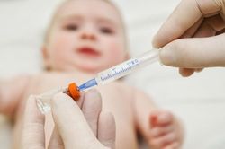 Đắk Lắk: Điều tra nguyên nhân một trẻ tử vong sau khi tiêm vaccine ComBE Five