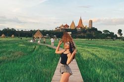 Chán Bangkok, ghé thăm vùng đất xanh mướt tuyệt đẹp gần bên