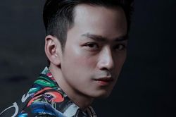 Trần Nghĩa cover 'Có chàng trai viết lên cây', fan thủ thỉ: 'Giọng anh nghe thật… matcha ngọt ngào'