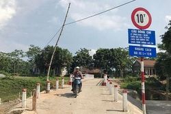 Nhịp cầu nối đôi bờ