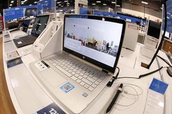 Thị trường máy tính cá nhân khởi sắc nhờ Lenovo, Dell và HP