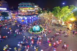 Chuyện của 'phố đi bộ'