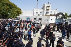 Quân đội Algeria bắt giữ 5 nghi phạm âm mưu tấn công khủng bố