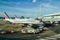 Tập đoàn Atlantia sẵn sàng mua cổ phần của hãng hàng không Alitalia