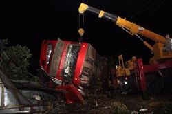Thông tin bất ngờ về xe khách bị lật ở Đắk Lắk làm 11 người thương vong