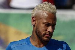 Chuyển nhượng Barca: Vì sao Neymar rời PSG là nhiệm vụ bất khả thi?