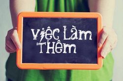 Chờ vào lớp 10, học trò tranh thủ ra thành phố làm thêm