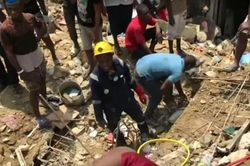 Sập nhà do mưa lớn ở Nigeria, ít nhất 20 người thương vong
