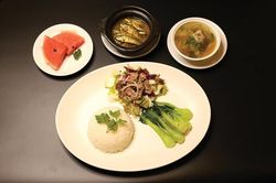 Bữa trưa cùng doanh nhân tại REX Sài Gòn