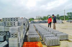 Tiên phong sản xuất gạch không nung ở vùng biển