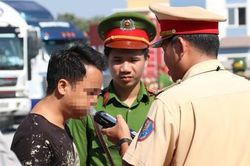 Sau một ngày ra quân: CSGT TP.HCM xử lý 58 tài xế có nồng độ cồn