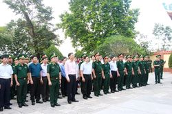 Nhiều hoạt động tri ân những người có công