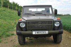 Bán tải quân sự Mercedes-Benz G-Class 'siêu hiếm' 1,44 tỷ đồng