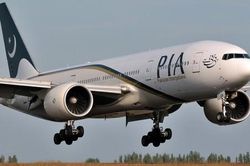 Pakistan mở lại hoàn toàn không phận