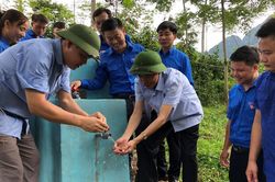 Tỉnh đoàn Thái Nguyên xây dựng 200 bể xử lý nước sạch cho đồng bào dân tộc thiểu số