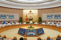 Thủ tướng: Không 'khoán trắng' cho Ủy ban QLV trong vấn đề thẩm định một số dự án