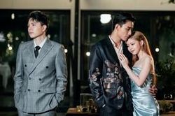 Vuột mất Liz Kim Cương dù chỉ 'một phút', Trịnh Thăng Bình xót xa nhìn người yêu chịu thiệt thòi