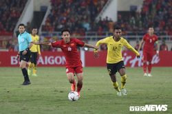 HLV Malaysia: Dễ thở nhất khi chung bảng Việt Nam, Thái Lan