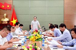 Bí thư Thành ủy Hà Nội làm việc với Sở Ngoại vụ