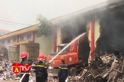 Phòng cháy, chữa cháy tại kho cảng Hà Nội