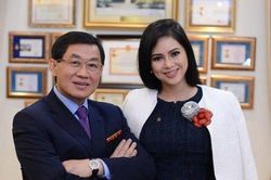 Nhà chồng 'siêu giàu' của Hà Tăng đang thắng lớn với giá cổ phiếu