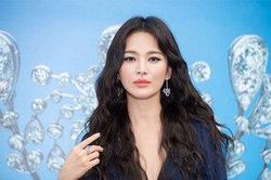 Song Hye Kyo lần đầu tiên tiết lộ về cuộc li hôn với Song Joong Ki