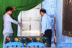 Thiết chế văn hóa cơ sở còn khó khăn