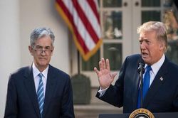 Ông Trump kêu gọi FED chấm dứt chính sách thắt chặt tiền tệ
