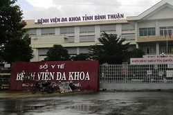 Đang đưa bệnh nhân đi cấp cứu, tài xế xe cứu thương đi... đăng kiểm xe