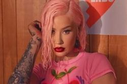 Xem ngay MV 'F**k It Up' vừa lên sóng: Iggy Azalea bất cần, nổi loạn thời Fancy đã chính thức quay trở lại