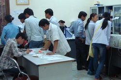 Tuyển sinh ĐH, CĐ năm 2019: Thí sinh 'bối rối' vì nhiều trường có điểm sàn xét tuyển thấp
