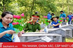 Hơn 7.000 đóa sen dâng mộ liệt sỹ tại Hà Tĩnh