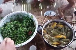 Đặc sản kinh dị Sơn La: Cá nhảy tanh tách trong cổ họng