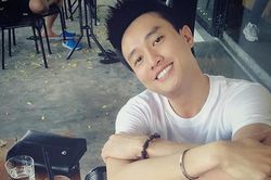 Quốc Trường 'Về nhà đi con' đăng đàn tuyển vợ, fan đổ liêu xiêu