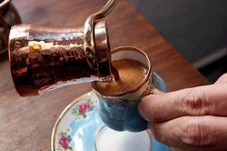 Các nước trên thế giới uống cà phê như thế nào?