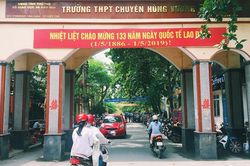 Trường Chuyên Hùng Vương – Phú Thọ 2 năm liên tiếp có thủ khoa toàn quốc