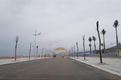 Tái xuất phân lô, bán nền gây sốt ảo