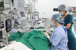 Lần đầu tiên tại VN, Vinmec điều trị tim mạch theo mô hình chuyên môn chuẩn Mỹ