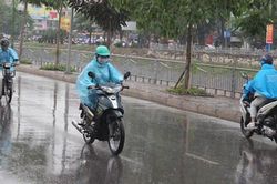 Thời tiết 3 ngày tới, Hà Nội mưa dông nhiều về đêm và sáng